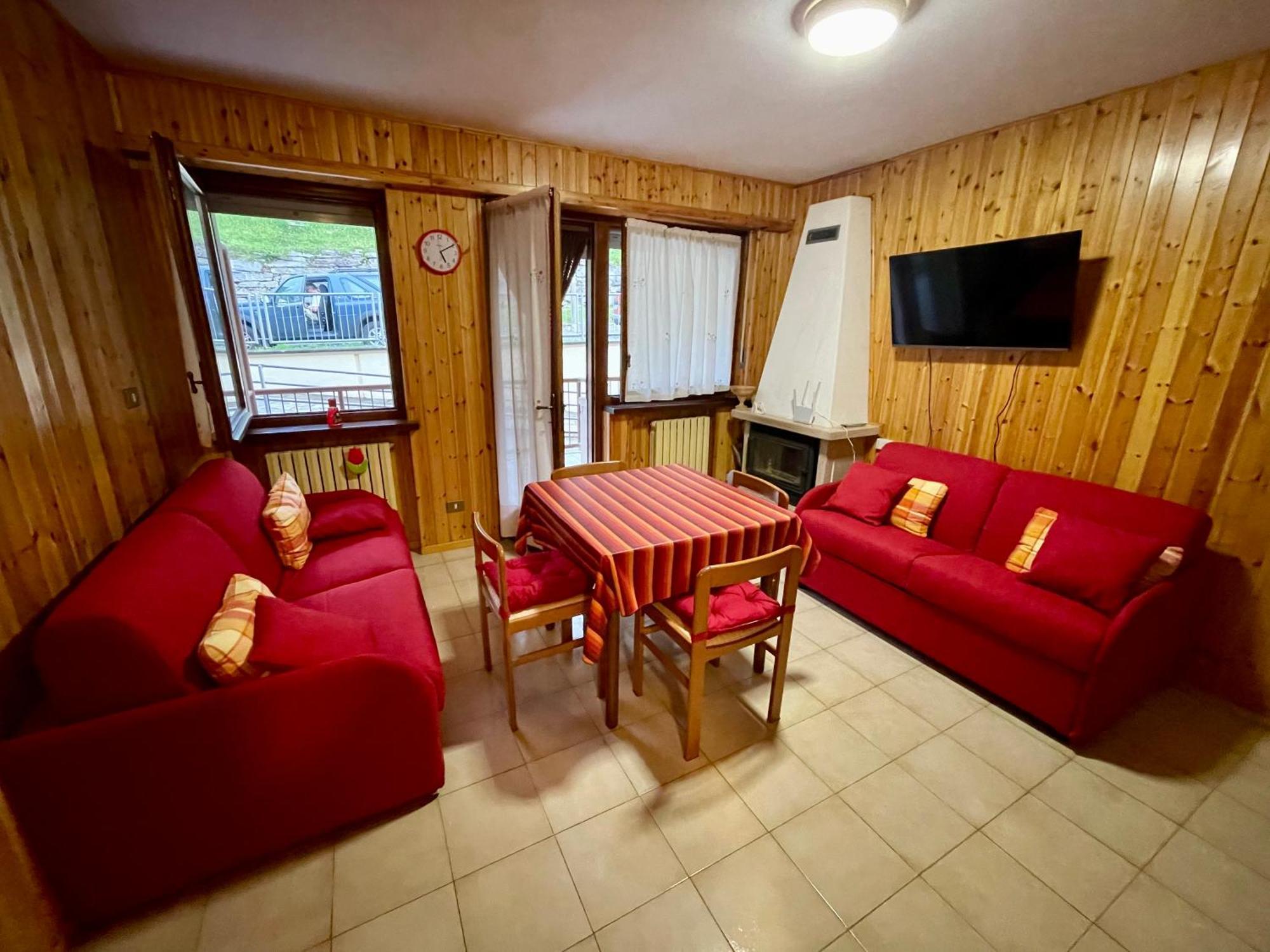 Berto'S House Apartment Montoso Luaran gambar